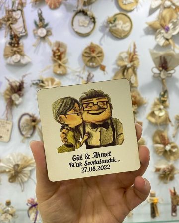 Yukarı Bak Temalı Uv Baskılı Ahşap Nikah Şekeri