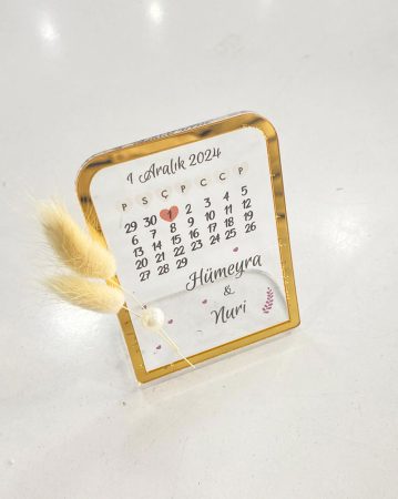 Kendinden ayaklı takvimli nikah şekeri