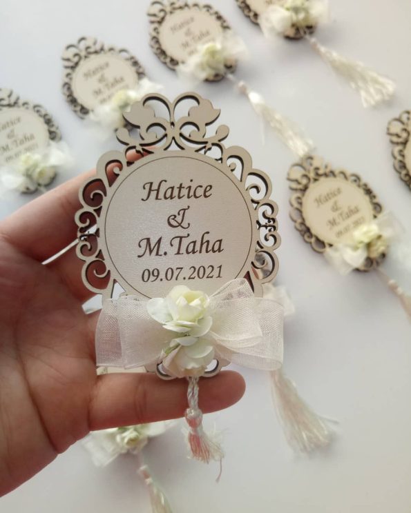 Çerçeve kesim nikah şekeri
