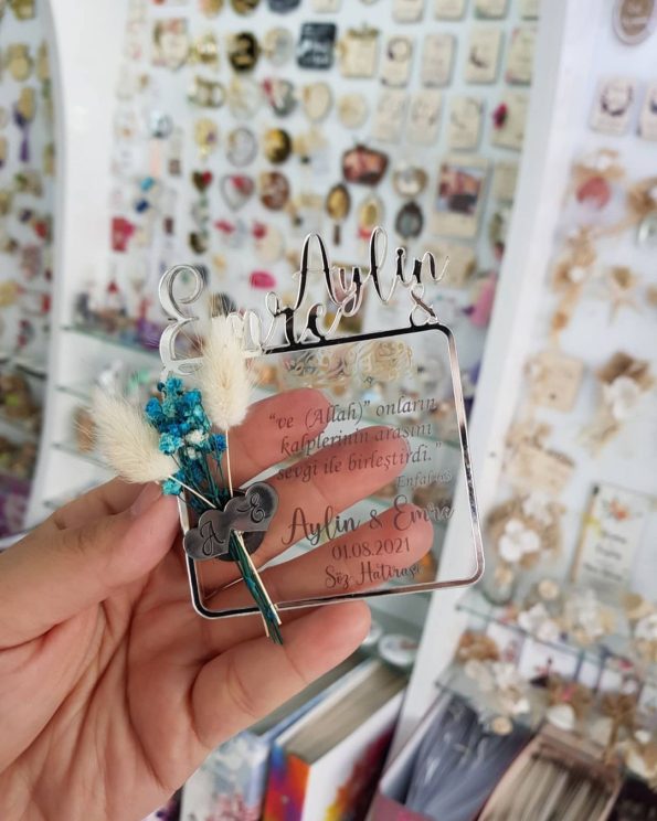 Pleksi Şeffaf Gümüş İsimli Nikah Şekeri