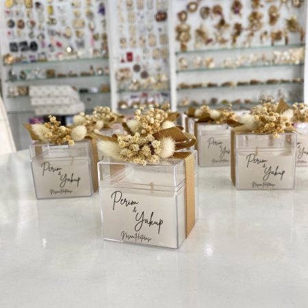 Mika Kutuda Dökme Mum Nikah Şekeri