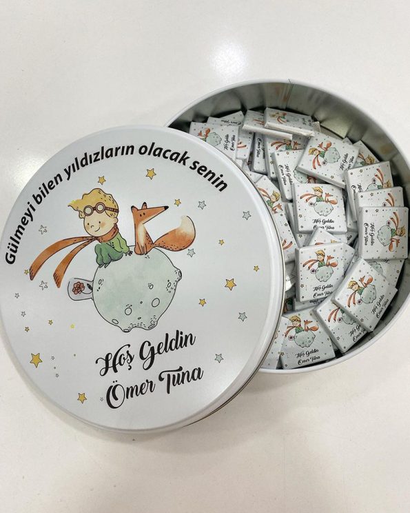 Teneke Kutu İçerisinde Küçk Prens Temalı Bebek Çikolatası