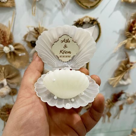 İstiridye nikah şekeri