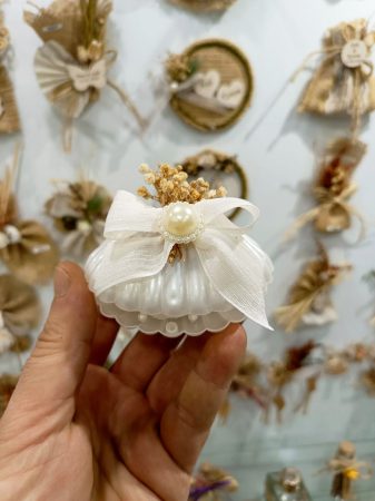 İstiridye nikah şekeri
