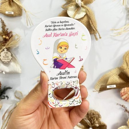 Balon Açacak Magnet - Kuran Okuyan Kız Çocuk Temalı
